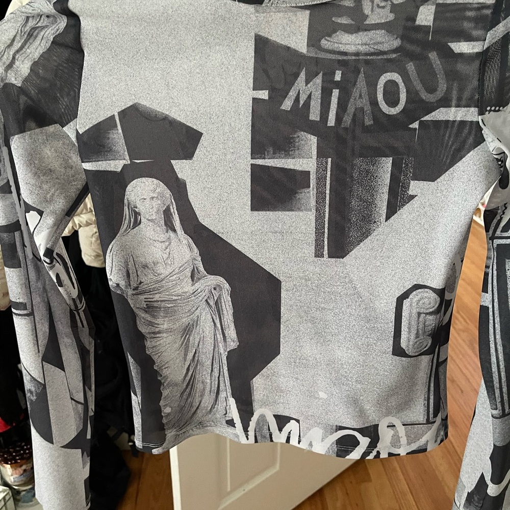 Miao long sleeve